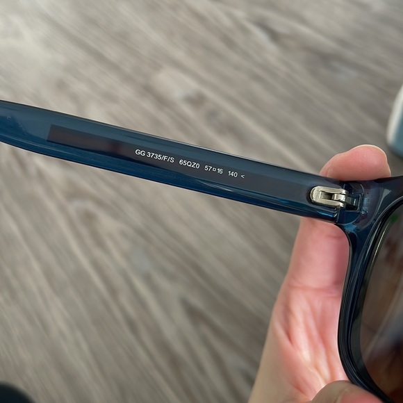 Gucci Sunglasses - Picture 9 of 15